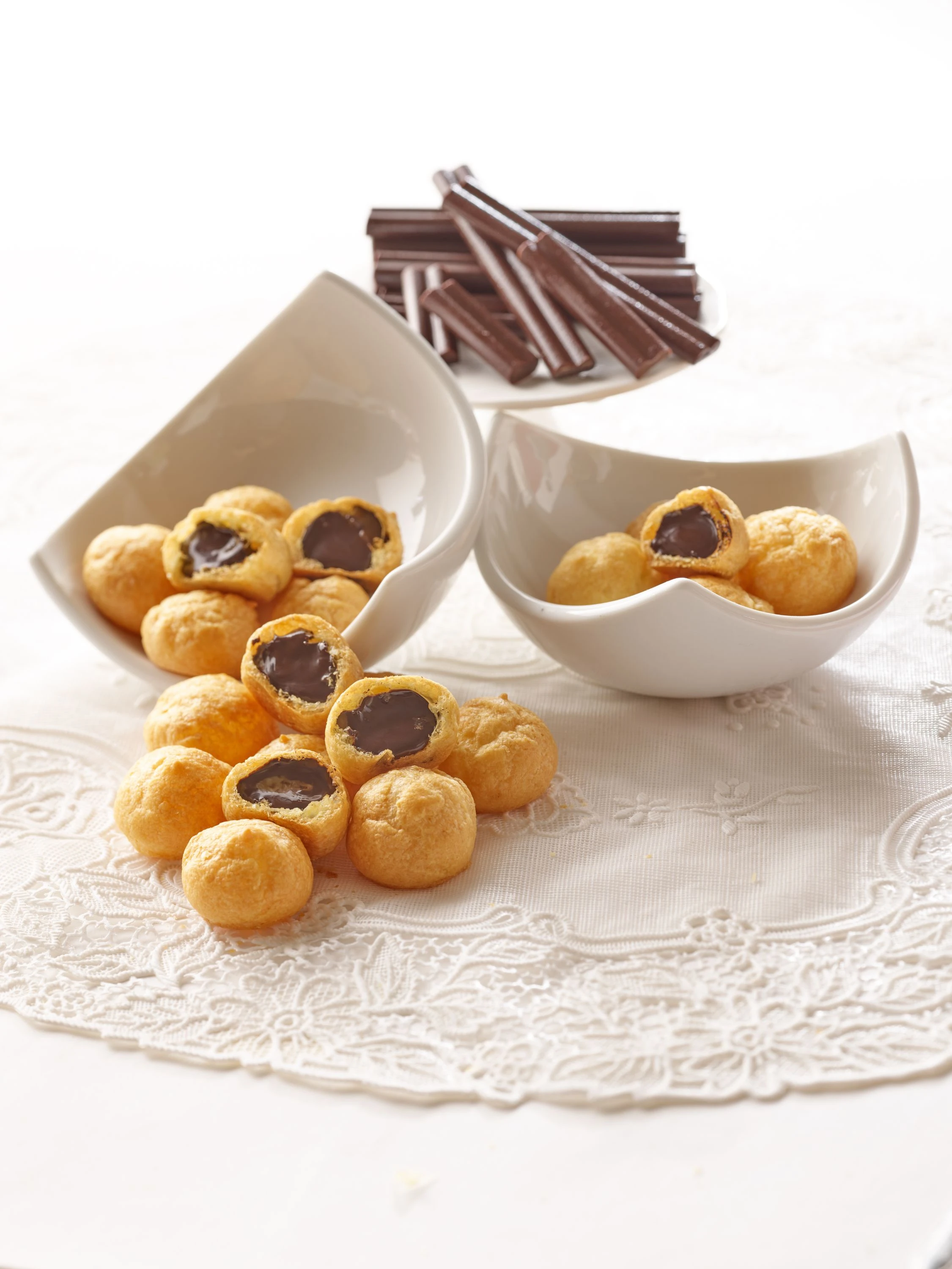 Soes Cream Chocolate Can